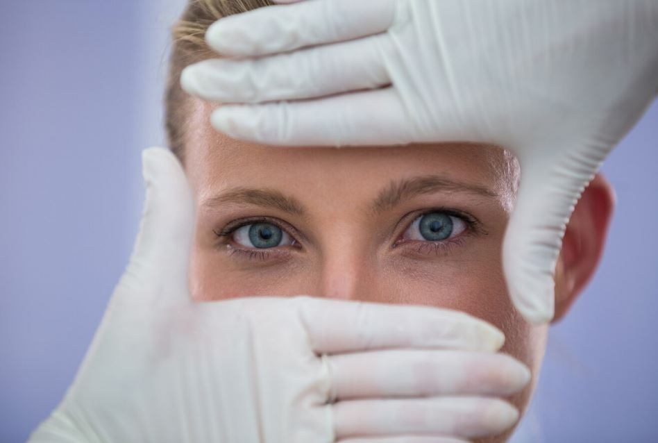 iris depigmentation surgery
